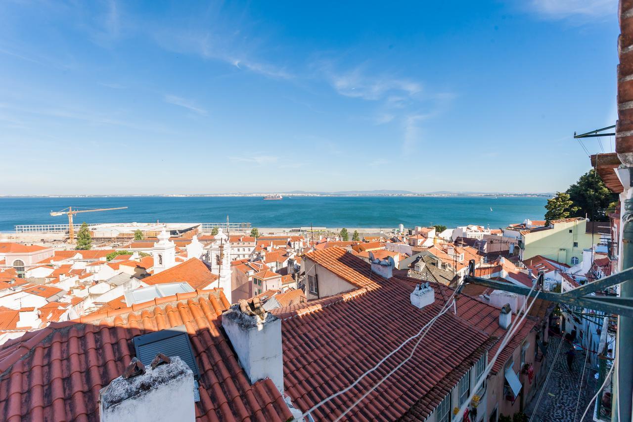 Bairrus Lisbon Apartments - Alfama III Buitenkant foto